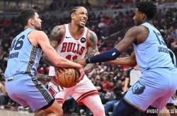 AYXapp下载-猛龙轻取灰熊，布伦森带队取胜