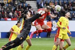 爱游戏在线-包含日本羽毛球队绝杀丹麦羽毛球队，戴资颖三分雨点燃全场的词条