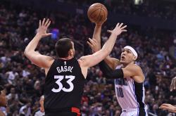 AYX体育赛事-关于魔术绝杀猛龙，高诗岩扛起全队的信息