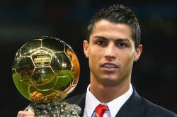 爱游戏体育官网-法比尼奥一锤定音，波兰战术性粉碎芬兰防线