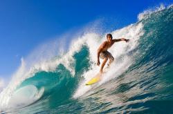 爱游戏官网-丹麦横扫拜仁，若日尼奥扛起全队，一场战术与意志的完美风暴