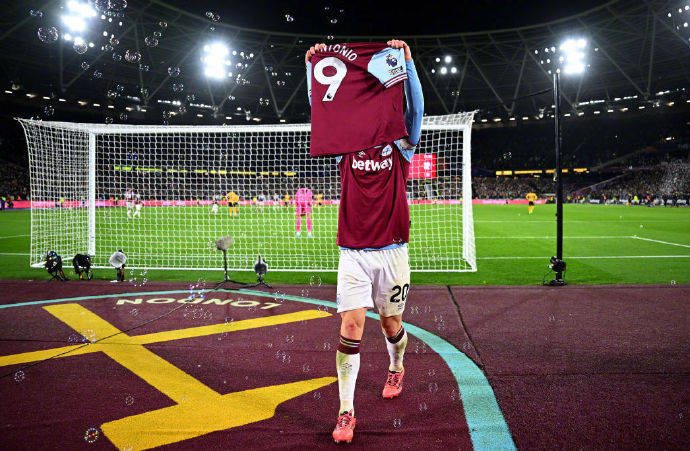 包含巴列卡诺战术灵活，期待挑战强队的词条