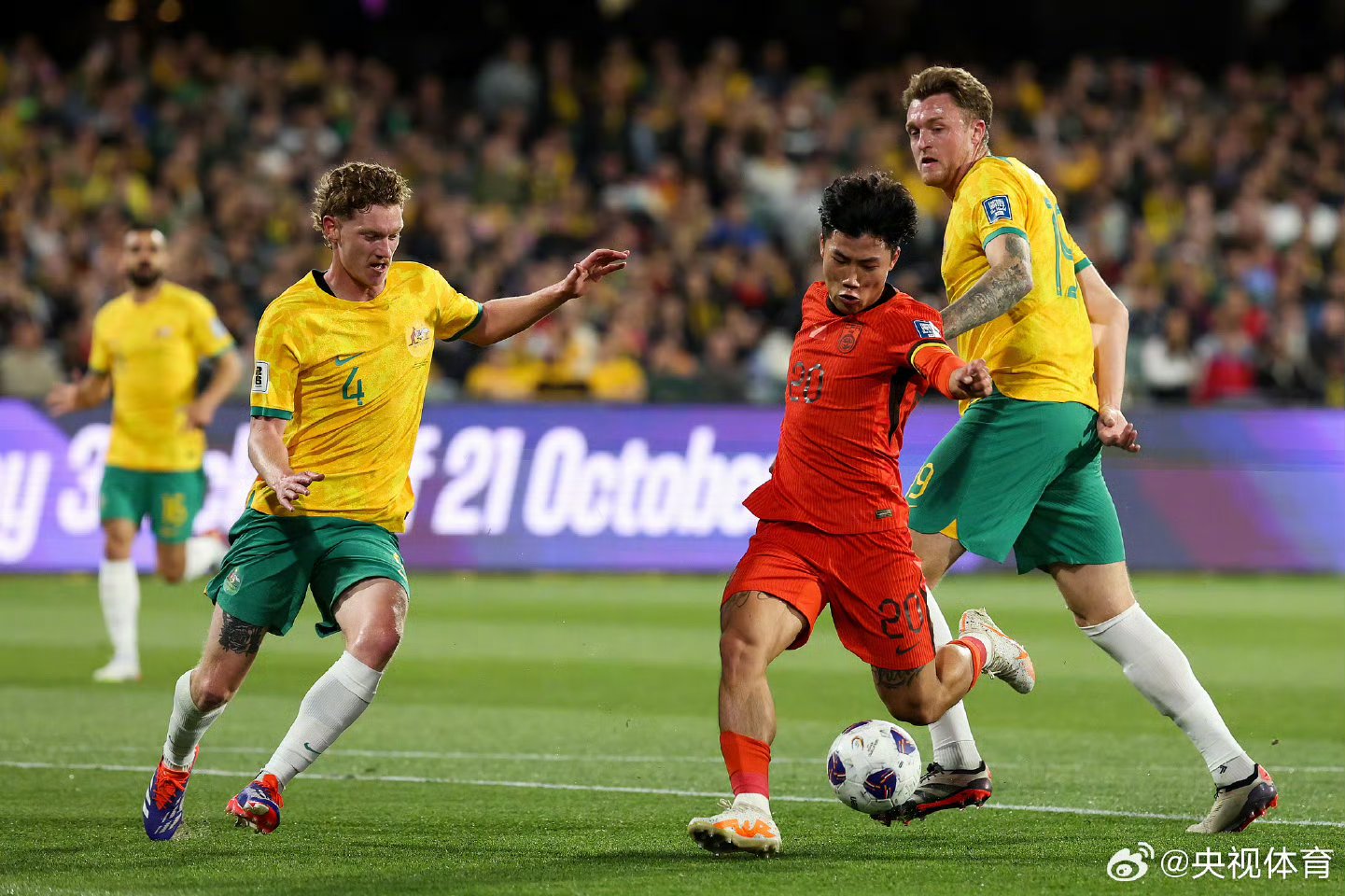 关于球场上的激情碰撞,亚洲俱乐部足球实力对决的信息 关于球场上的激情碰撞,亚洲俱乐部足球实力对决的信息