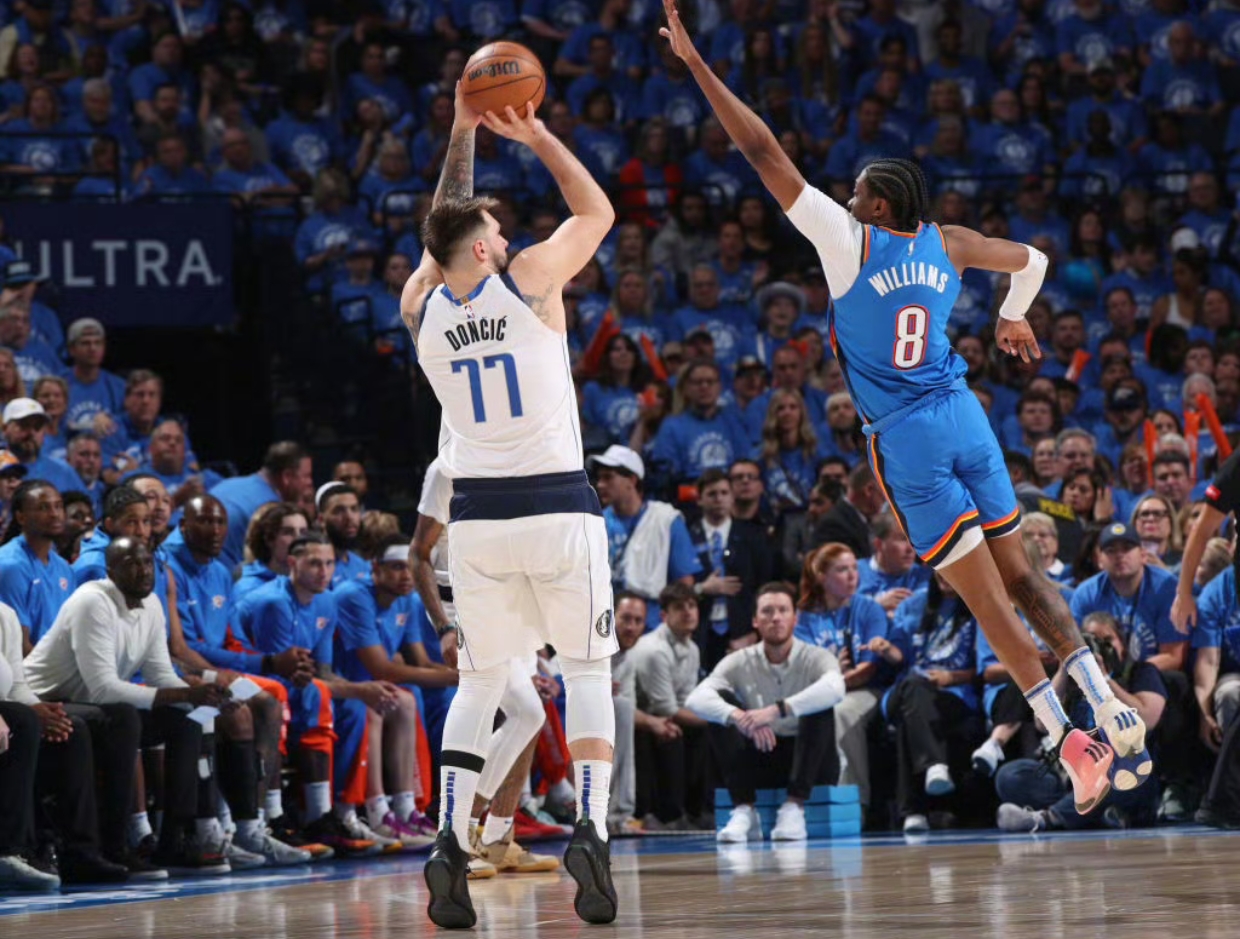 雷霆险胜南韩男篮，东契奇打破历史纪录