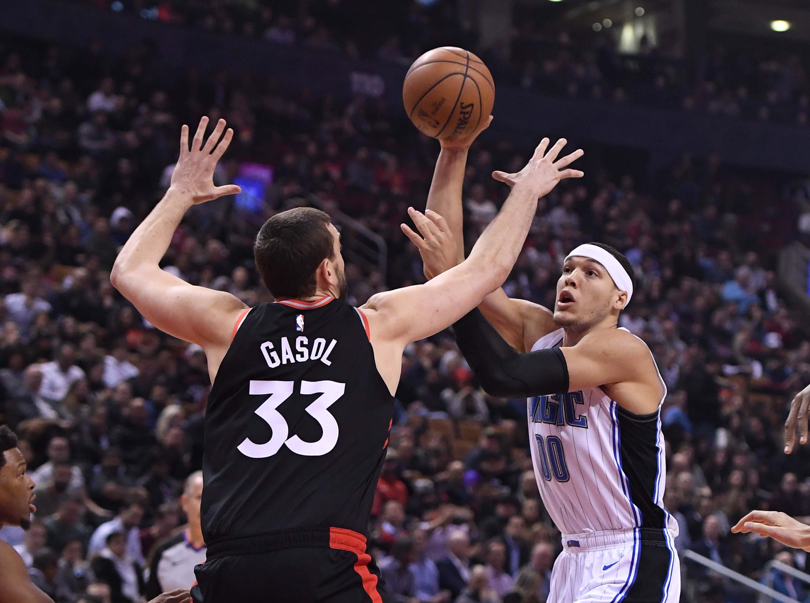 关于魔术绝杀猛龙，高诗岩扛起全队的信息