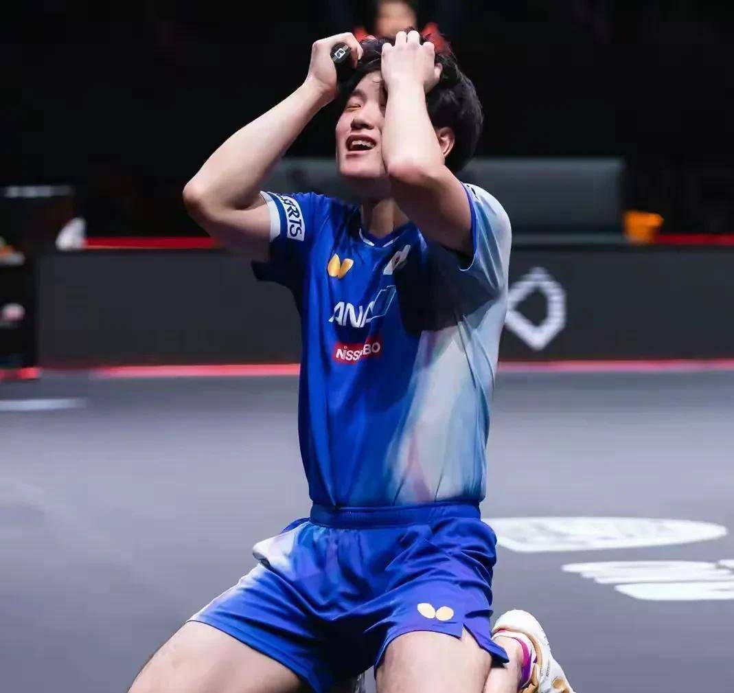 包含英格兰队力克瑞典队,张本智和关键制胜的词条 包含英格兰队力克瑞典队,张本智和关键制胜的词条