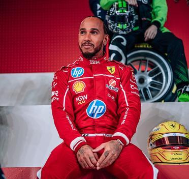 哈斯车队险胜索伯车队,汉密尔顿关键制胜的简单介绍 哈斯车队险胜索伯车队,汉密尔顿关键制胜的简单介绍