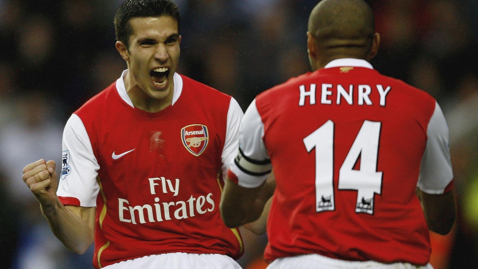 跨界竞技场，当辽宁队强压独行侠，哈登在英超争冠接管比赛—唯一性的体育狂想